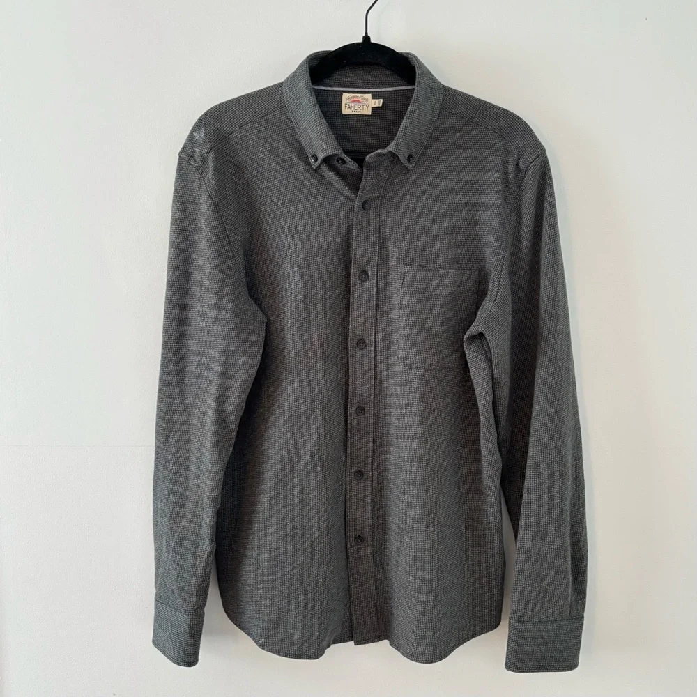 Faherty Men's Gray Button-Down Casual Shirt - Picture 1 of 7
